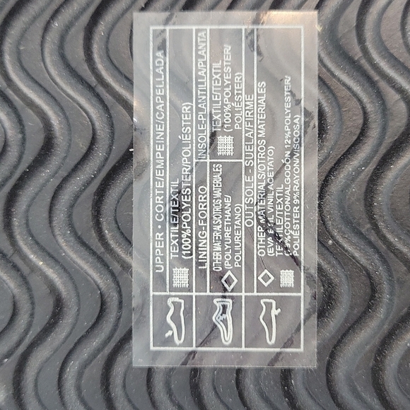 Forever 21 Black Slides Gold Buckle New Size 8 - Picture 9 of 9